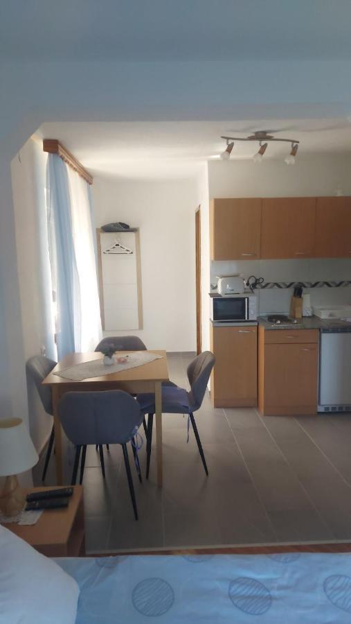 Apartments Zegarac House Korenica Ngoại thất bức ảnh